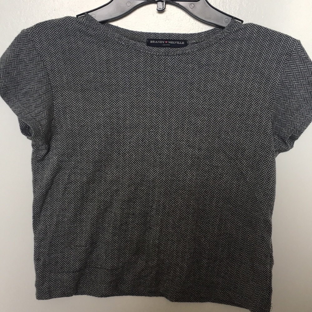 Brandy Melville cropped top